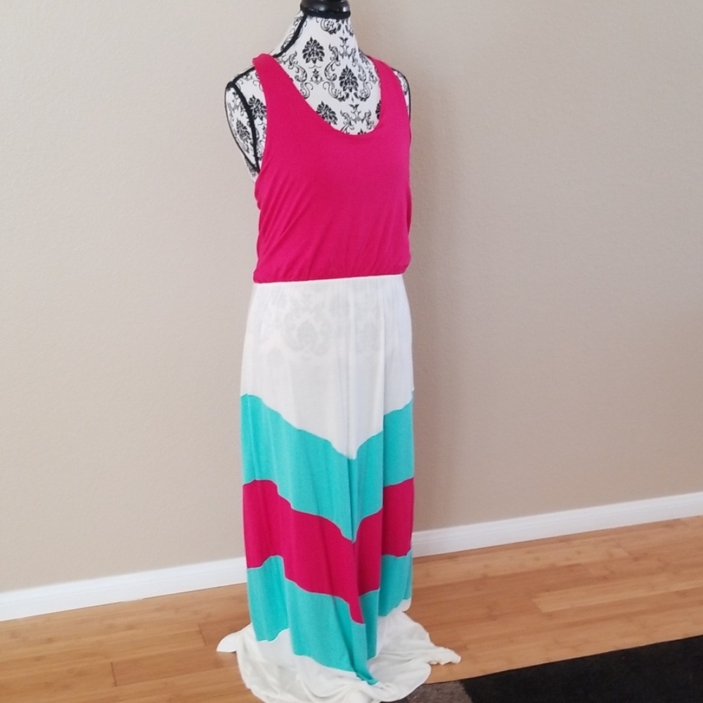 Maxi dress